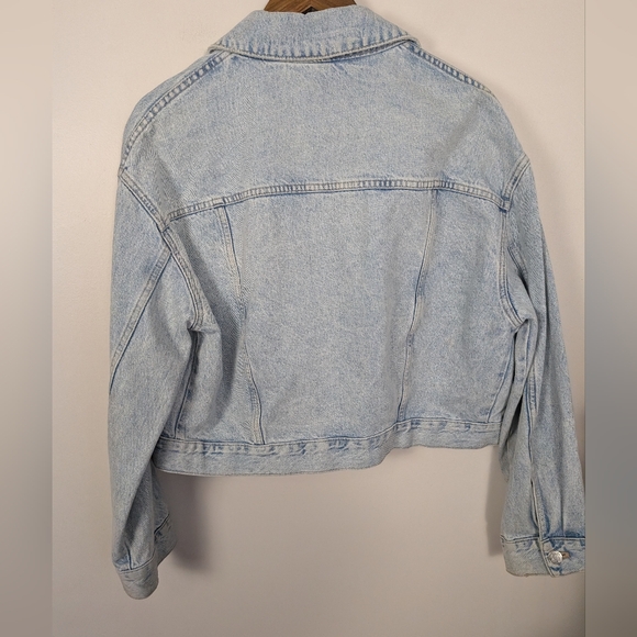 ZARA Light Wash Cotton Boxy Oversized Button Down  Denim Jean Jacket - Picture 8 of 9
